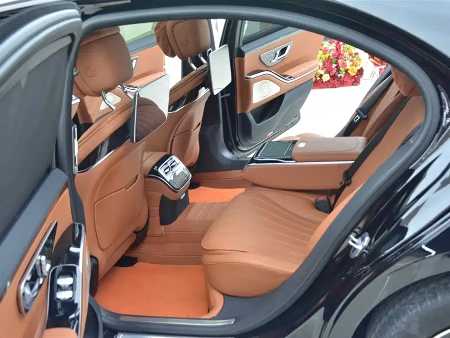 Mercedes-Benz S-Class 2024 S 400 L Luxury Edition фото 5