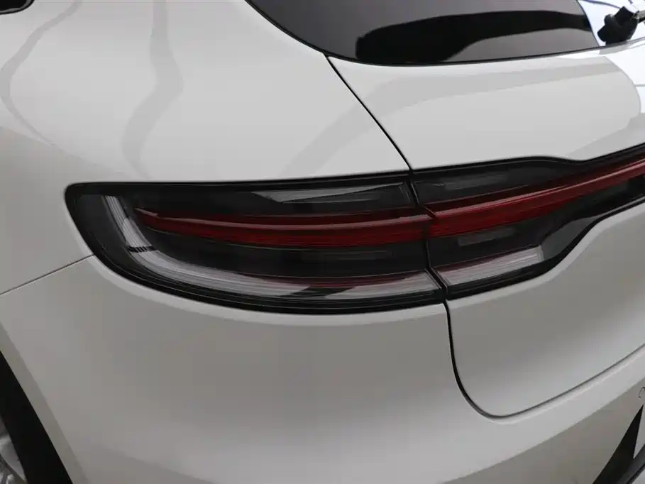 Porsche Macan 2021 Macan 2.0T фото 31