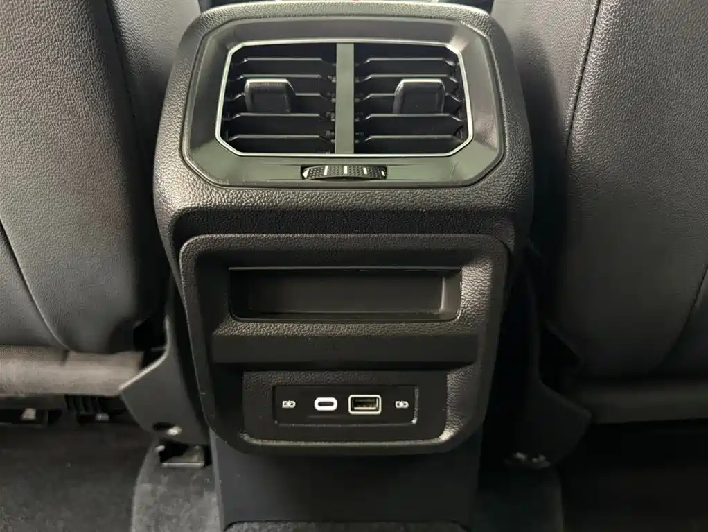 Volkswagen Tiguan L 2023 280TSI 2WD Trend Limited Edition фото 20