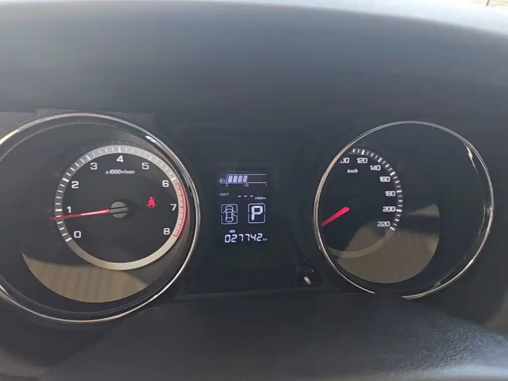 Dongfeng Aeolus Dongfeng Fengshen A60 2016 2016 1.6L Automatic Luxury