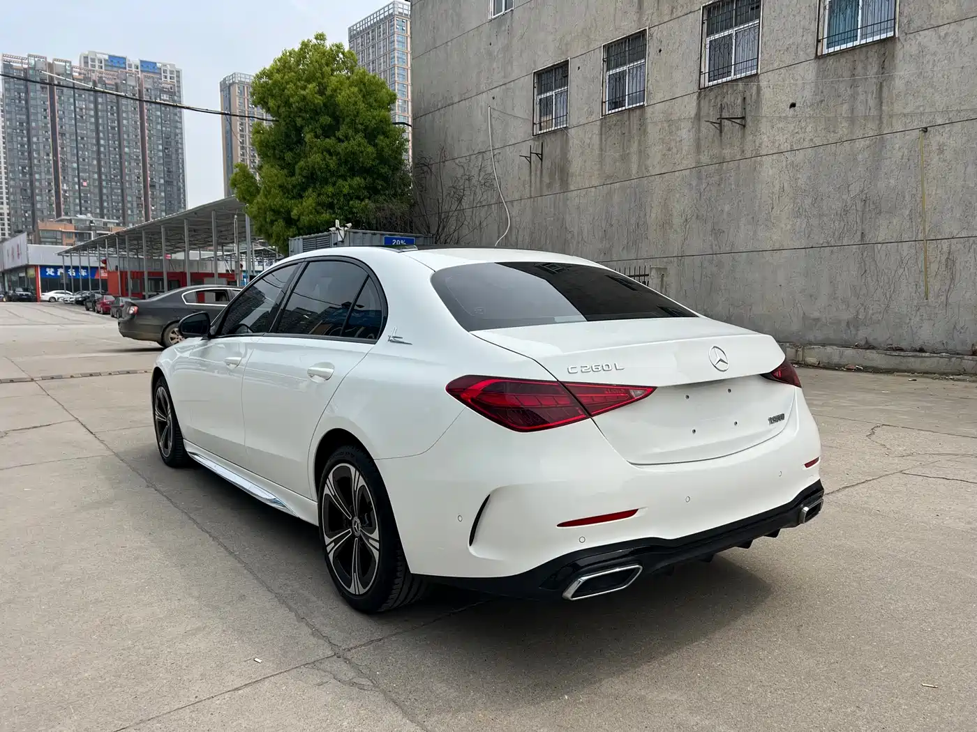 MERCEDES-BENZ C CLASS