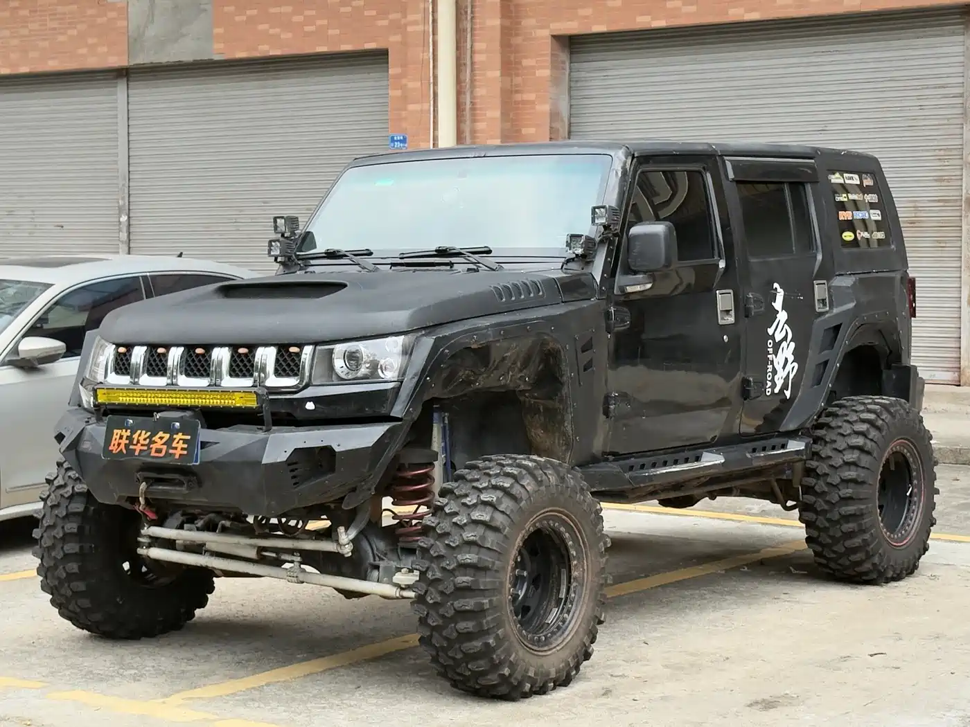 BAIC ORV Beijing Offroad BJ40 2017 40L 2.3T Automatic 4WD China Rally Champion Edition фото 2