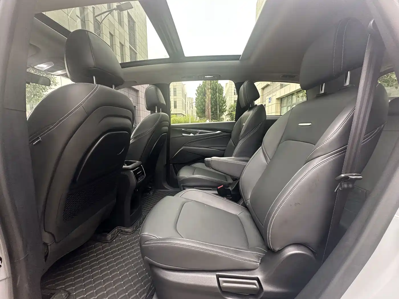 SAIC Maxus Maxus G50 2024 2024 PLUS 1.5T Happiness Recommended Auto Escort Edition