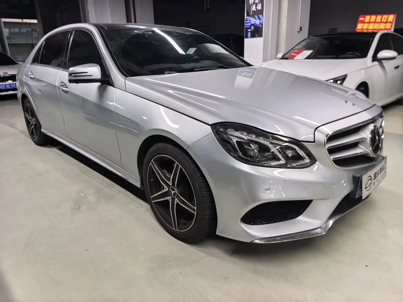Mercedes-Benz E-Class 2015 E 400 L Sport Luxury 4MATIC фото 4