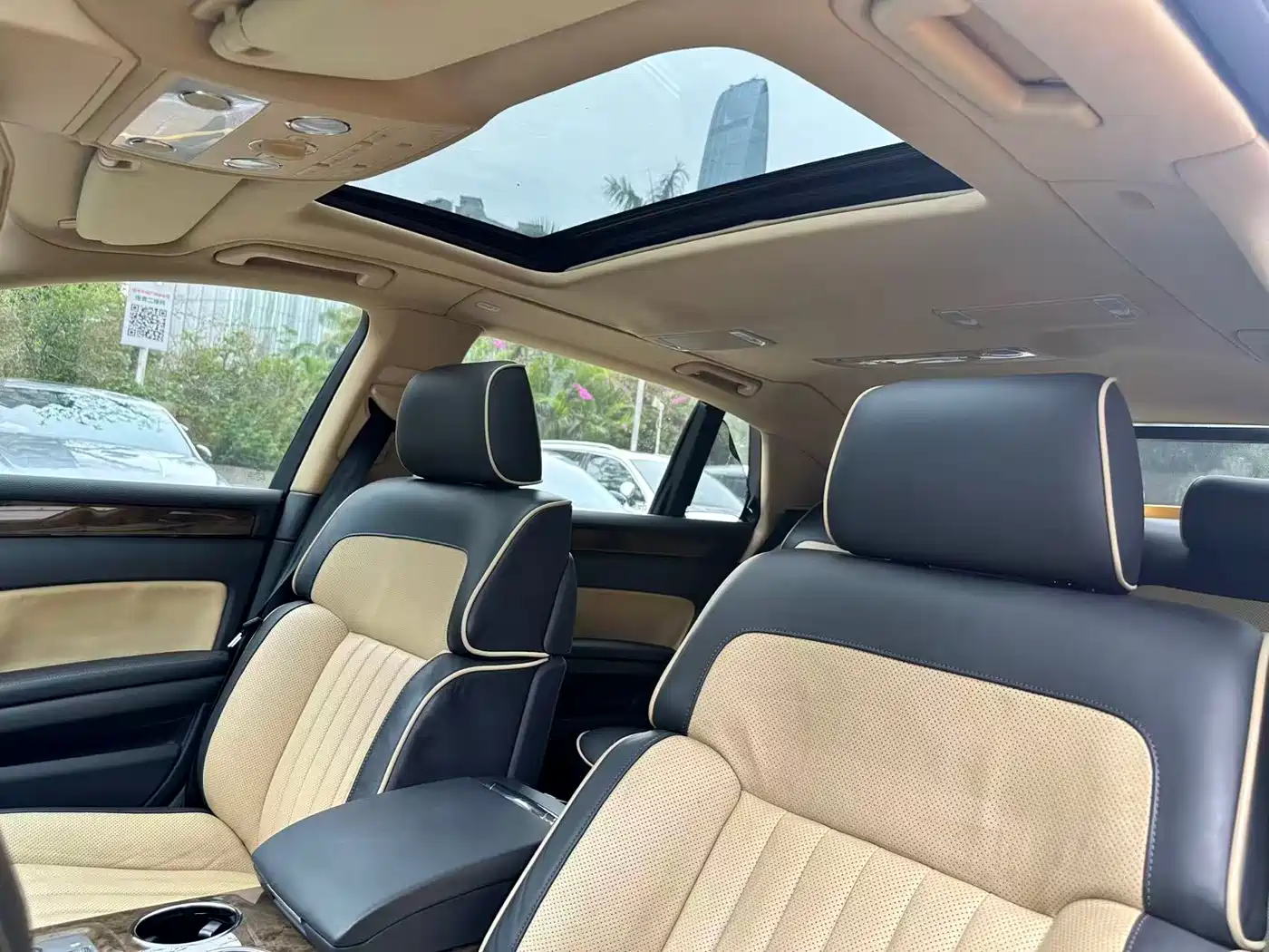 Volkswagen Phaeton 2012 3.0L Elite Custom фото 22