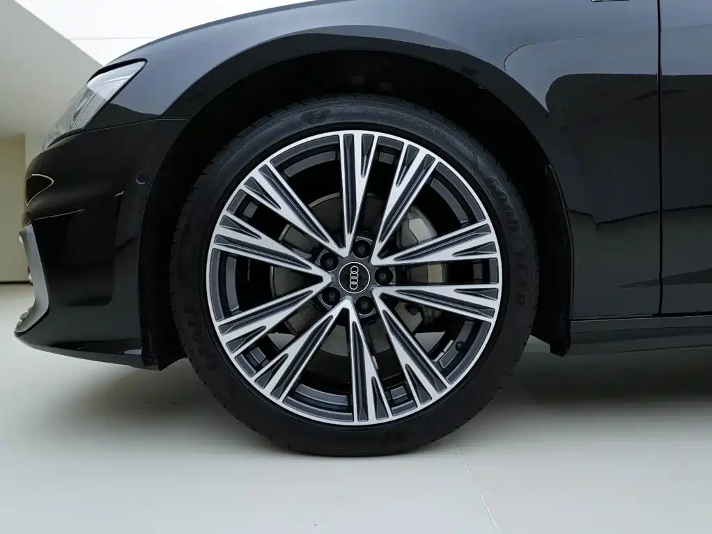 Photo 12 - Audi A6L