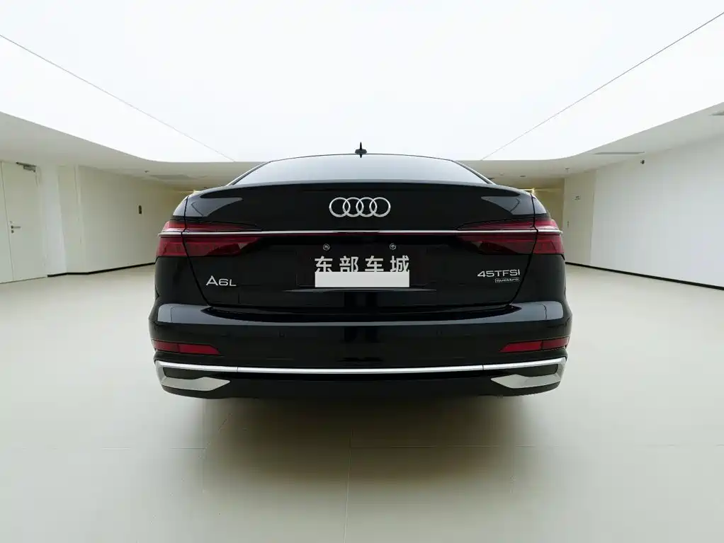 Photo 5 - Audi A6L
