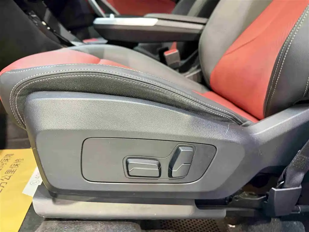BMW X1 2023 sDrive20Li X Design Package фото 8