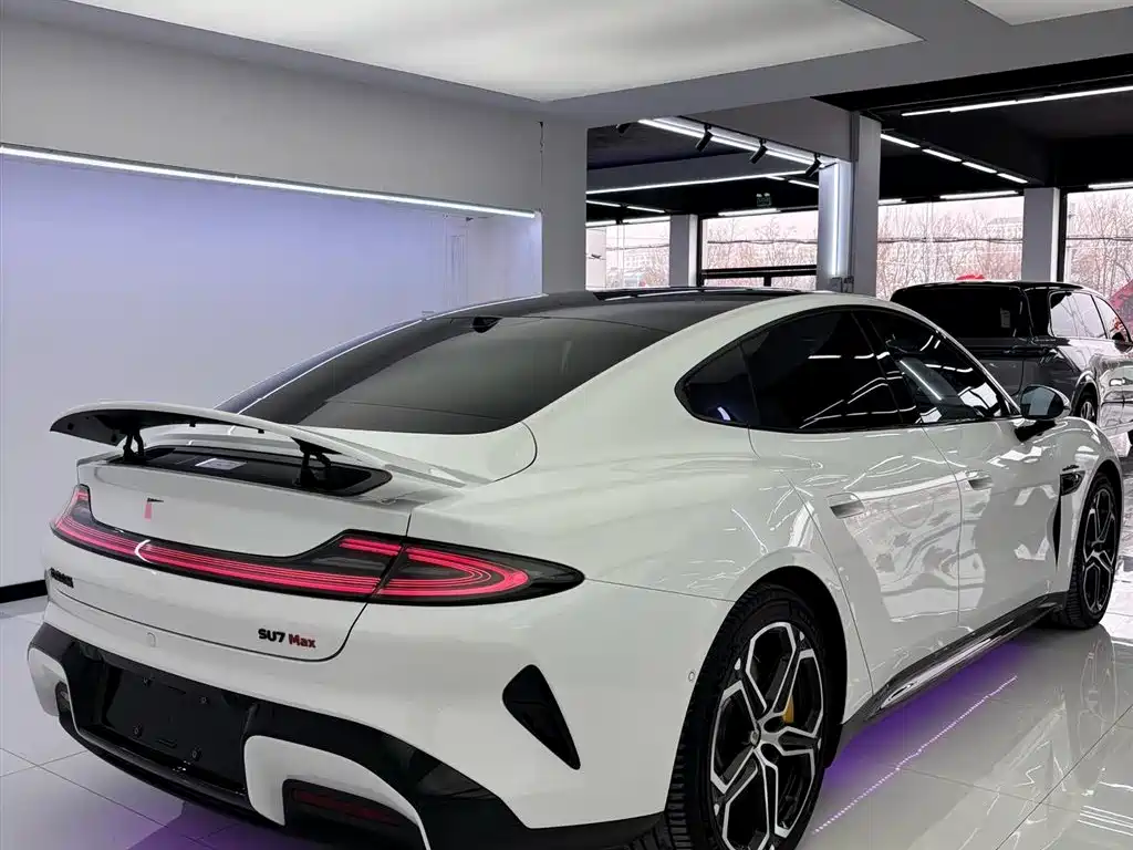XIAOMI CAR XIAOMI SU7