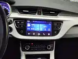 Фото 13 - Geely Vision