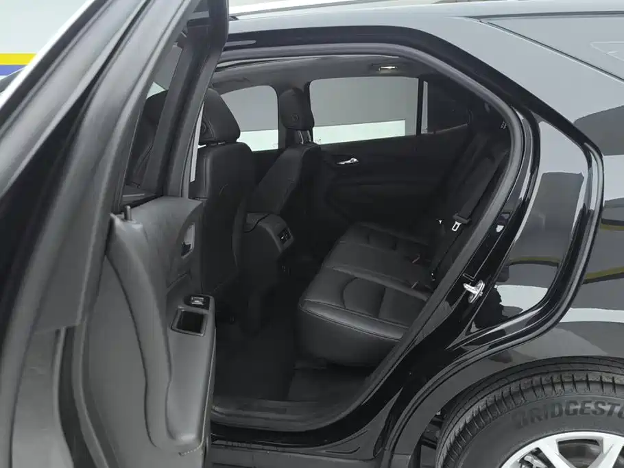 Chevrolet Equinox 2023 2022 535T Control Edition