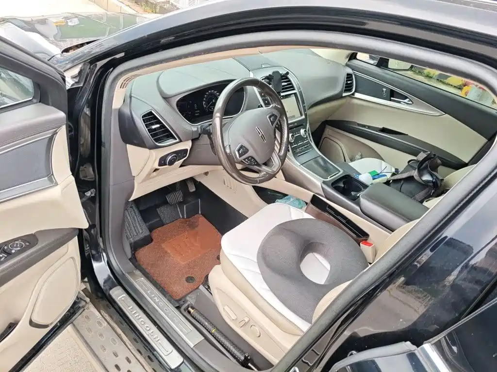 Lincoln MKX 2018 2017 2.0T 2WD Premium Edition