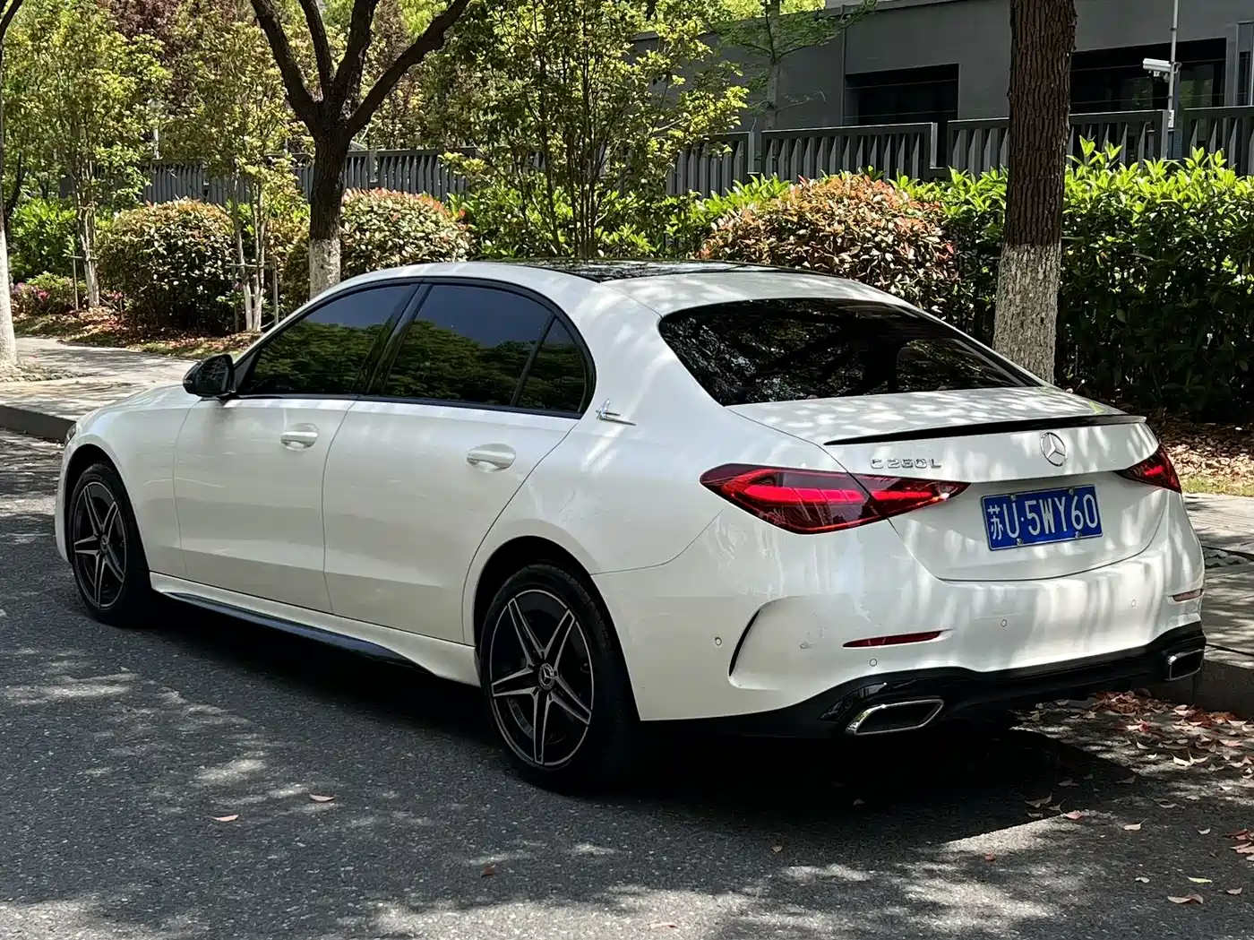 Mercedes-Benz C-Class 2025 C 260 L Night Sport Edition фото 27