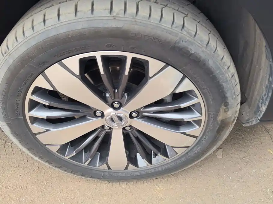 Фото 6 - Haval F7x