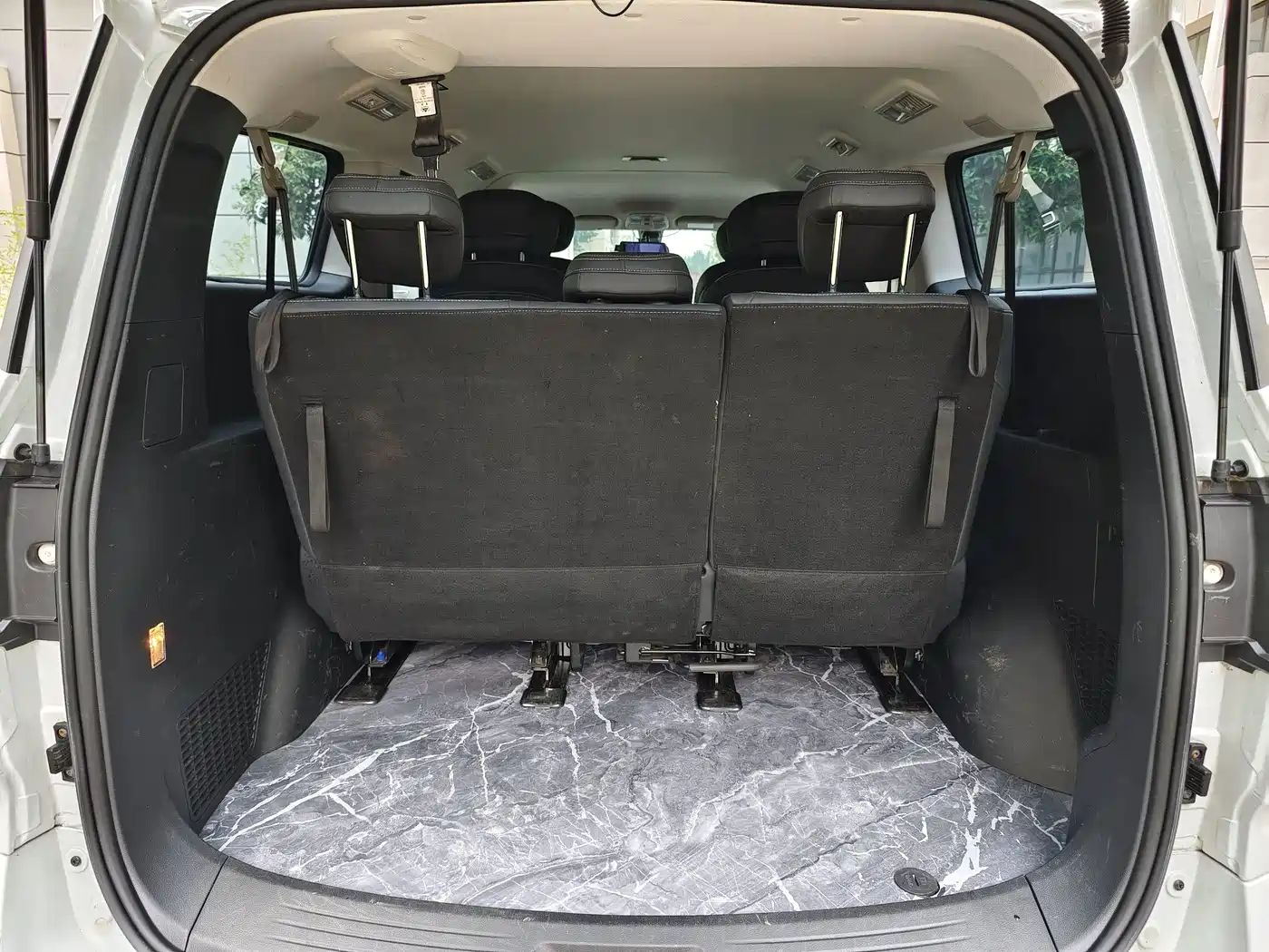 SAIC Maxus Maxus G20 2023 2023 ES 2.0T Gasoline Automatic Premium Edition