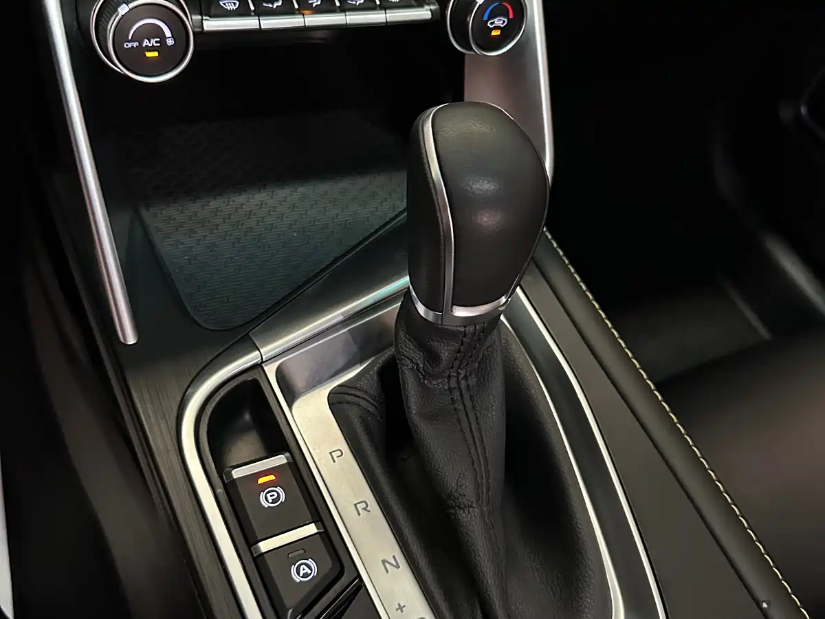 GEELY AUTOMOBILE BINRUI