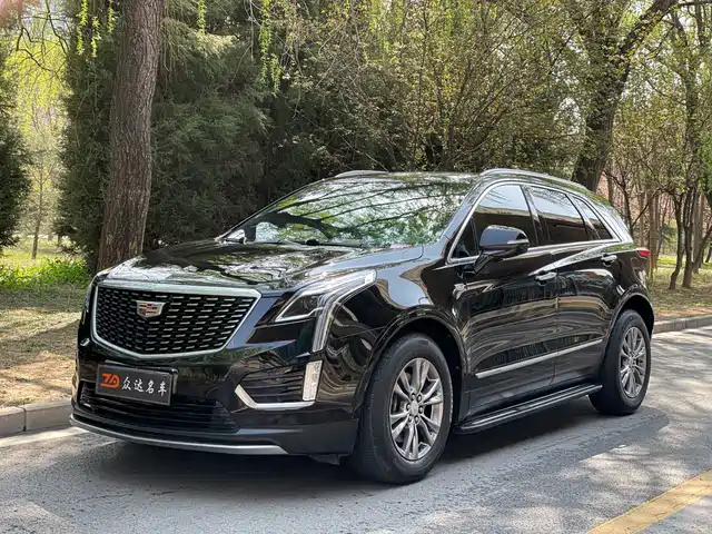 CADILLAC XT5