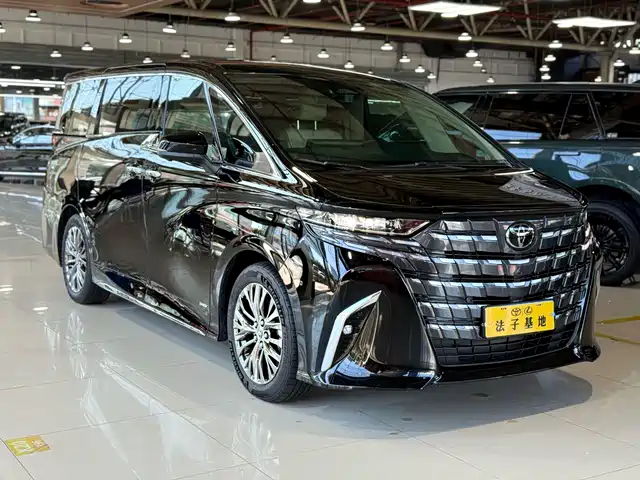 Toyota Alphard, фото 4