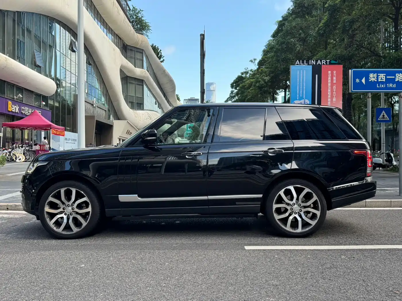 Land Rover Range Rover 2015 3.0 TDV6 Vogue фото 13