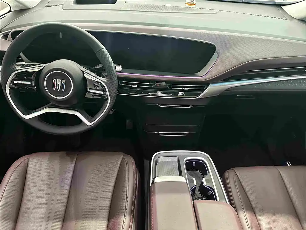 Buick Century 2026 2025 2.0T 7-Seater World Edition