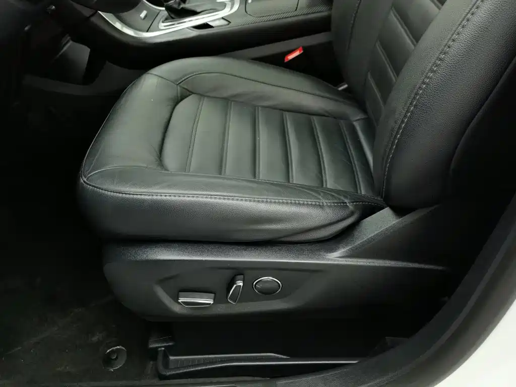 Ford Edge 2018 2018 EcoBoost 245 FWD Luxury 7-seater China V