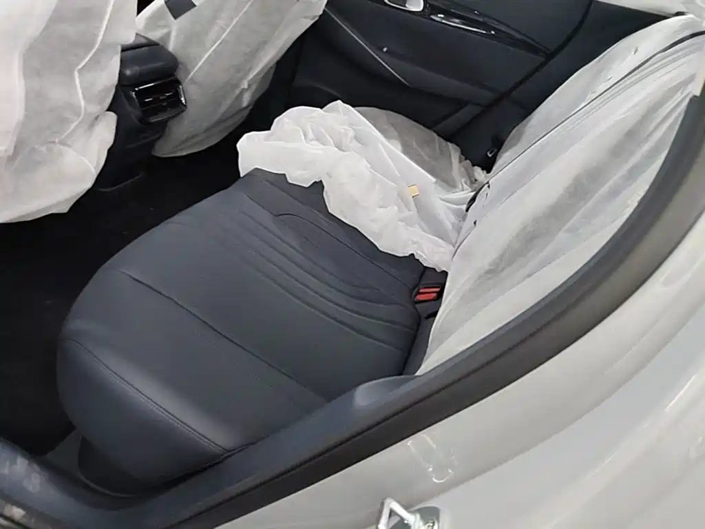 Geely Galaxy Galaxy E5 2026 2026 530km Voyager Edition