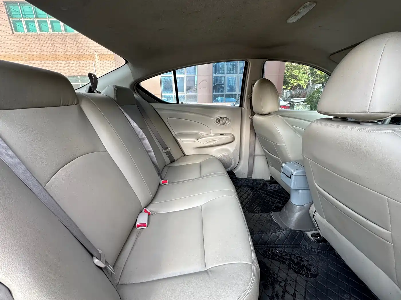 Nissan Sunny 2012 2011 1.5XE CVT Comfort Edition