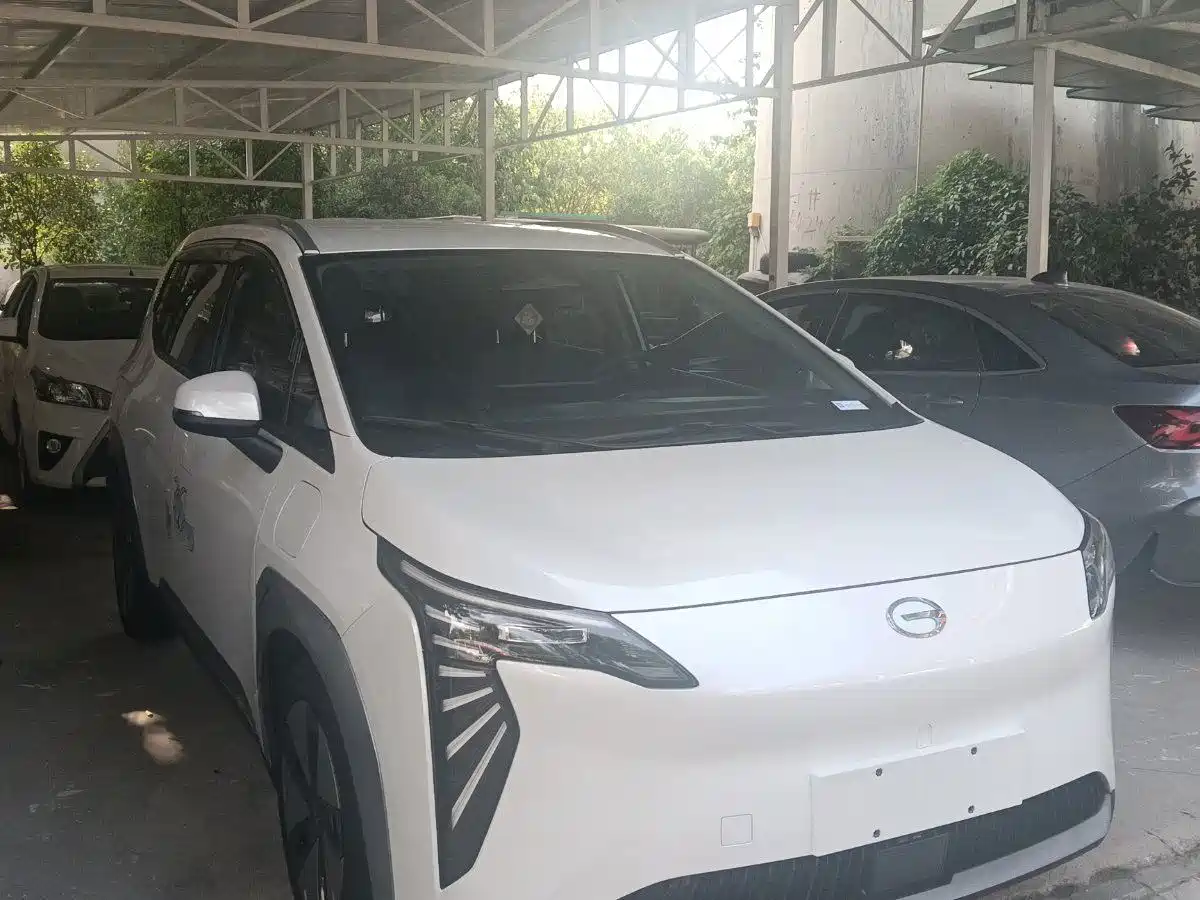 2025 Aion Y