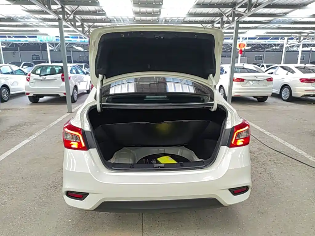 Nissan SYLPHY, миниатюра 19