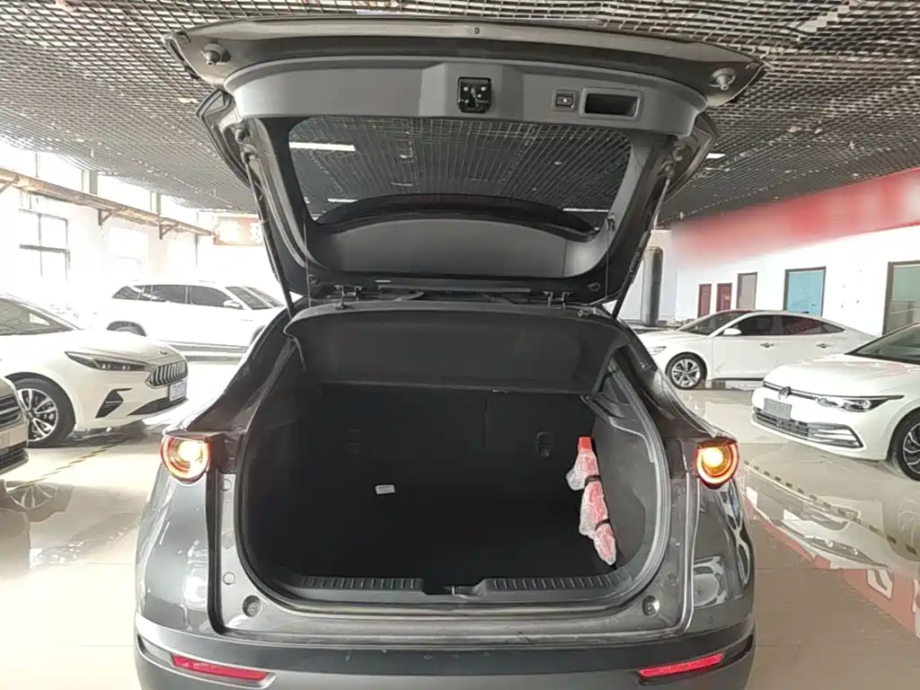 Photo 19 - Mazda CX-30