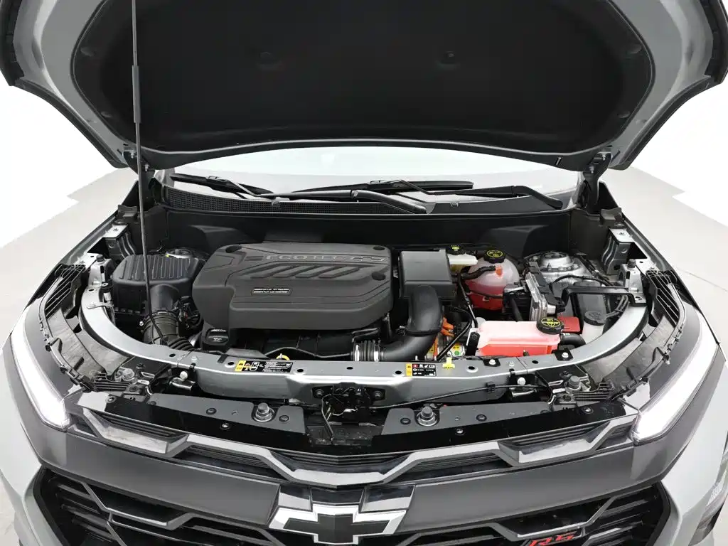 Chevrolet Equinox Plus 2026 2024 102km RS Flagship Edition