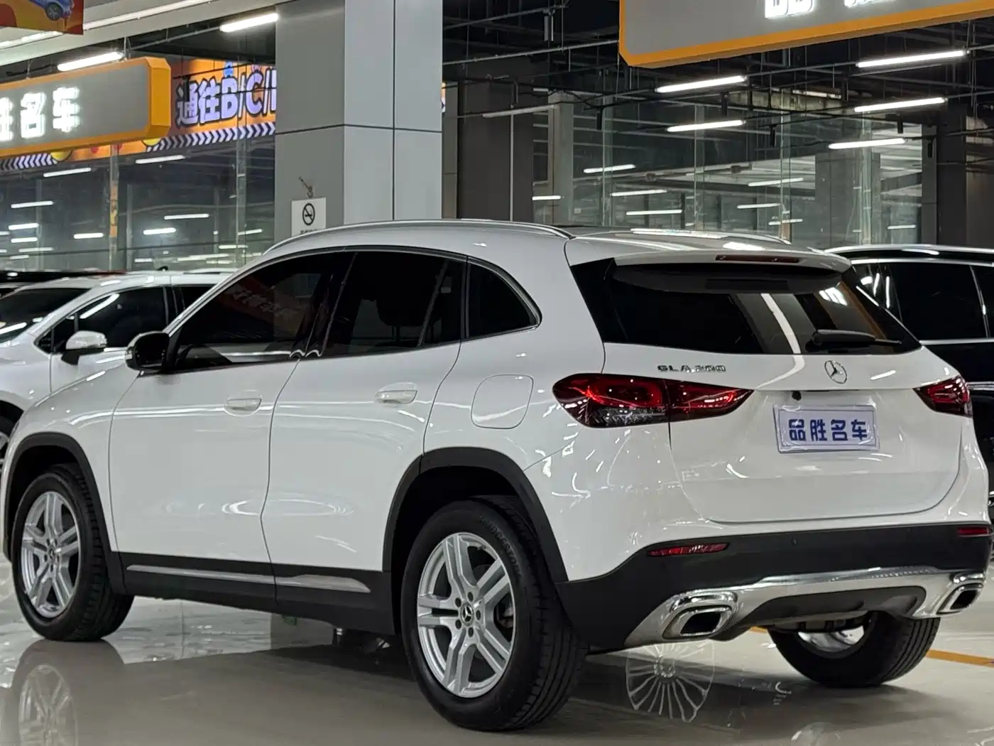 Mercedes-Benz GLA 2023 2023 GLA 200