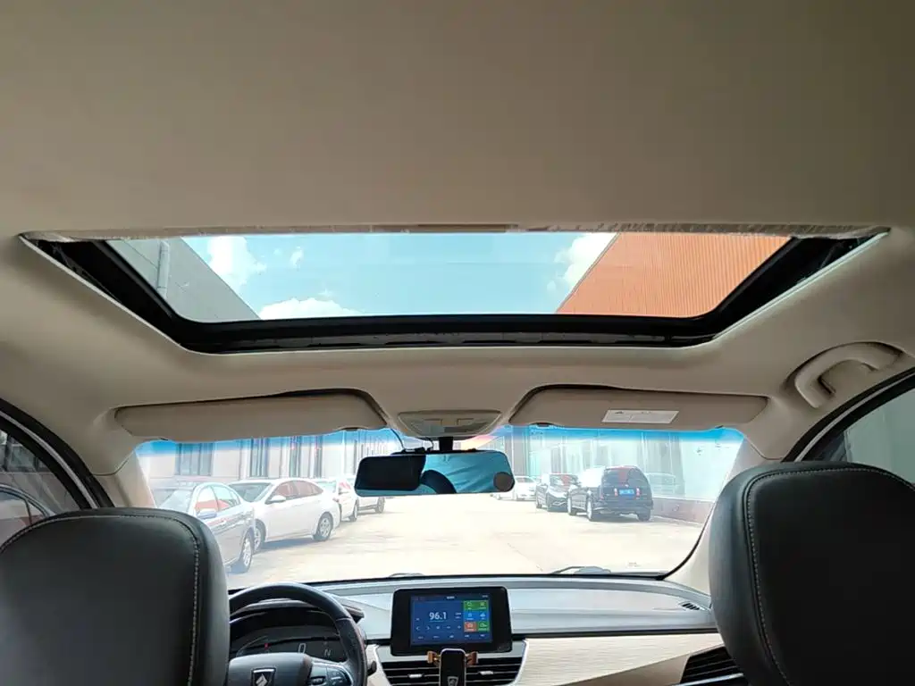 Baojun 360 2019 2018 1.5L Automatic Luxury (China V)