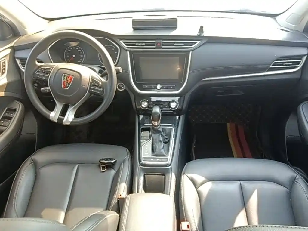 Фото 10 - Roewe RX3