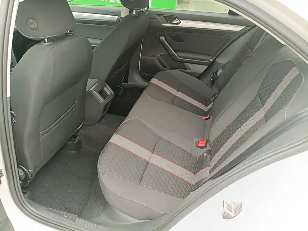 Volkswagen Lamando, миниатюра 17