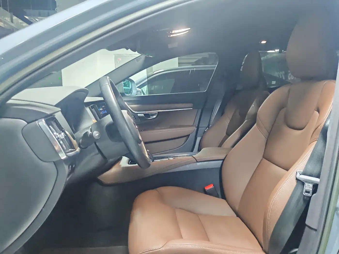 Volvo V90 2022 2022 Cross Country B5 AWD Momentum