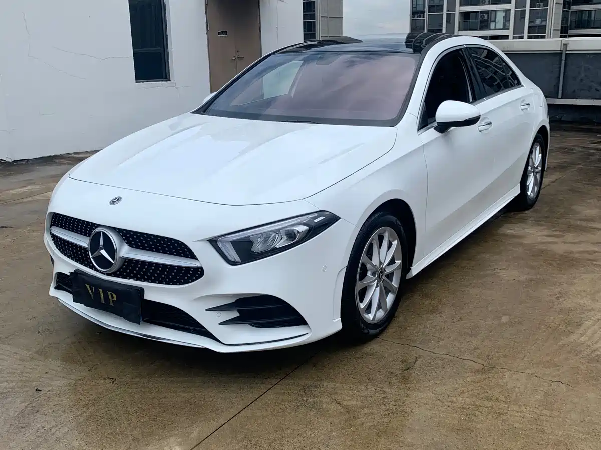 Mercedes-Benz A-Class 2021 A 200 L Sport Sedan Fashion Edition