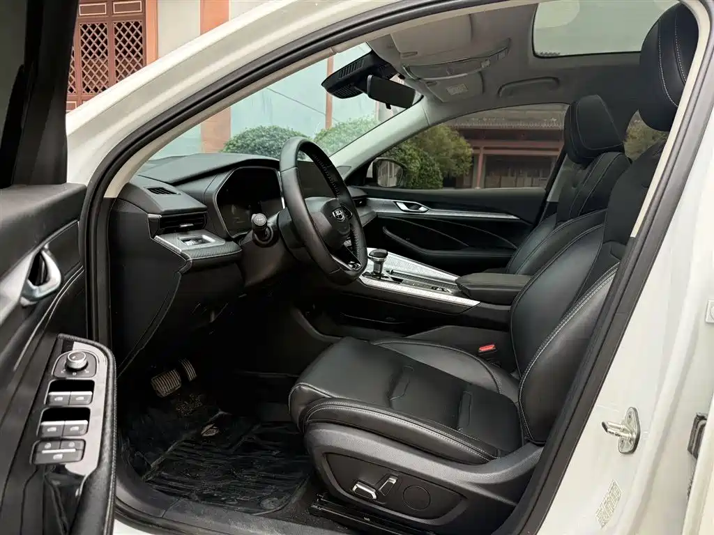 GEELY AUTOMOBILE XINGRUI