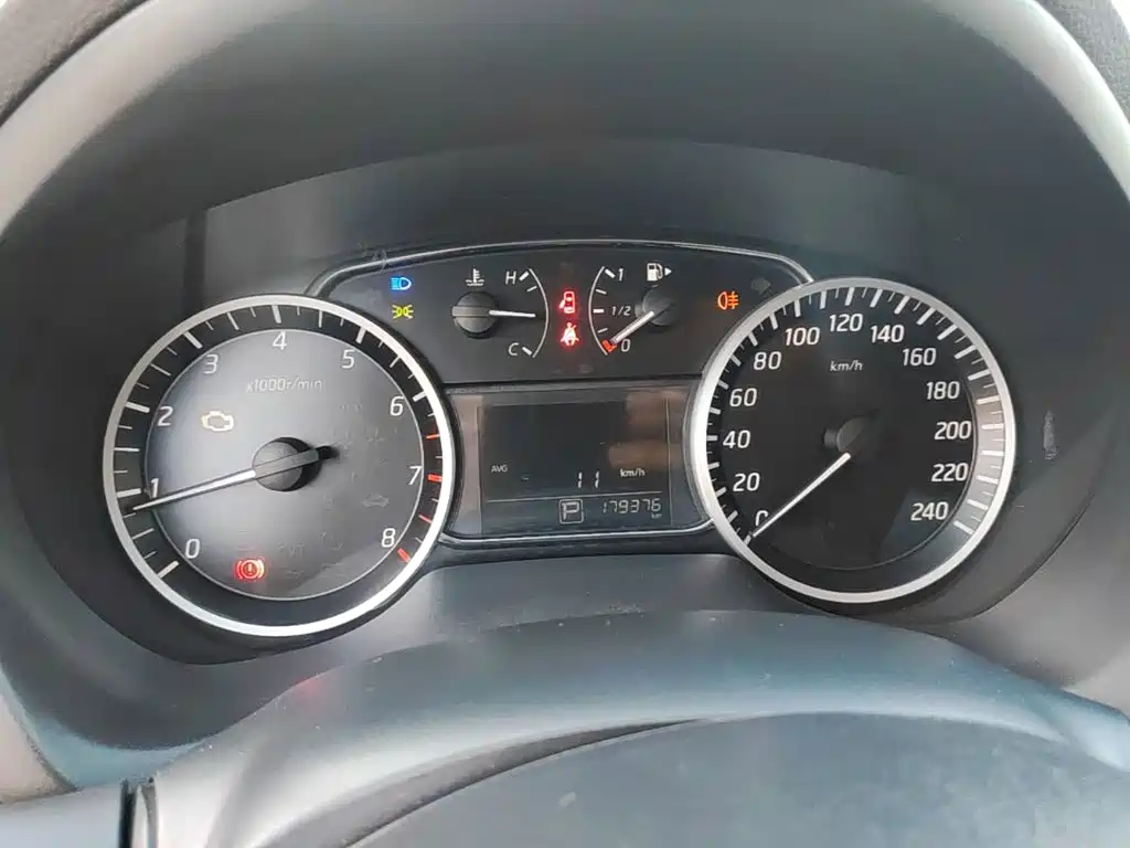 Nissan SYLPHY, миниатюра 12