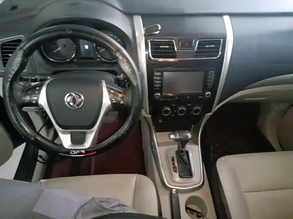 Dongfeng Fengxing Fengxing S500 2016 2016 1.6L CVT Premium