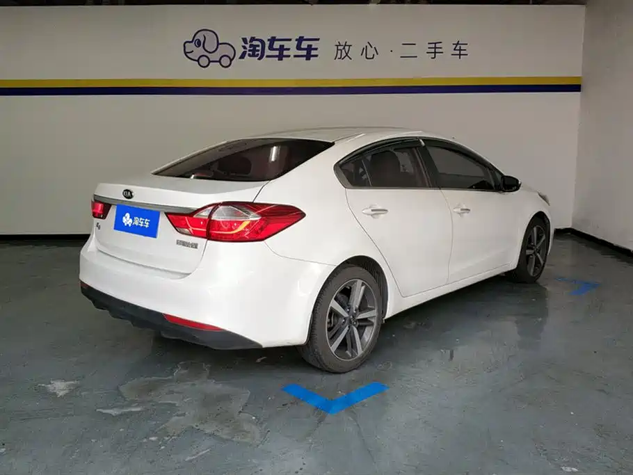 KIA K3