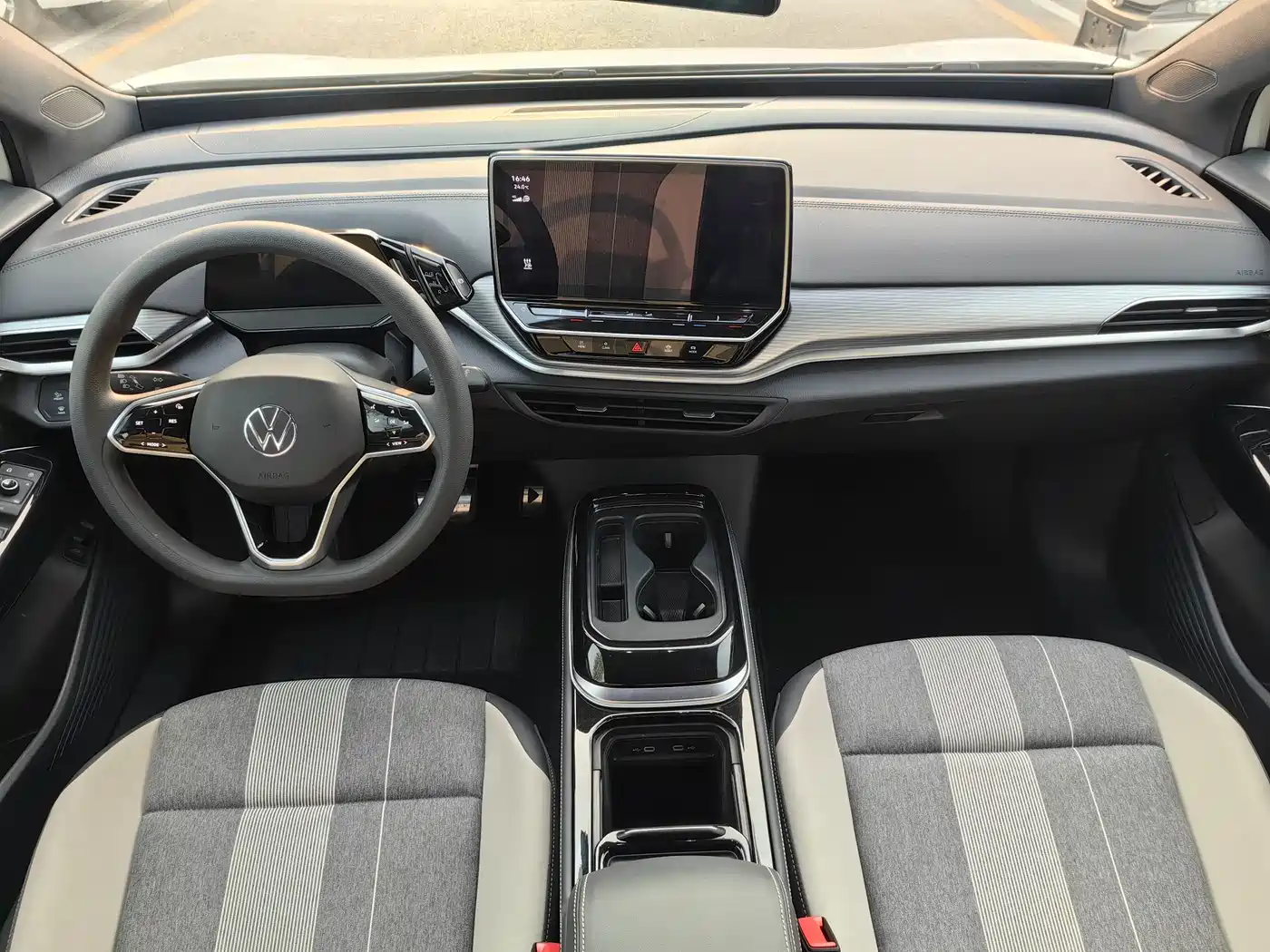 VOLKSWAGEN ID.4 CROZZ