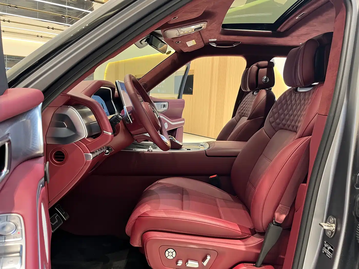 TANK TANK 700 NEW ENERGY