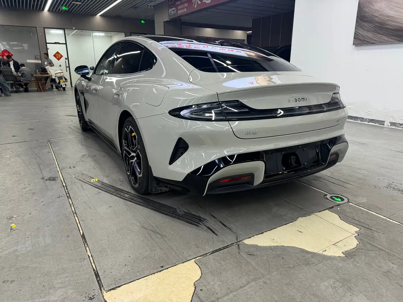 XIAOMI CAR XIAOMI SU7