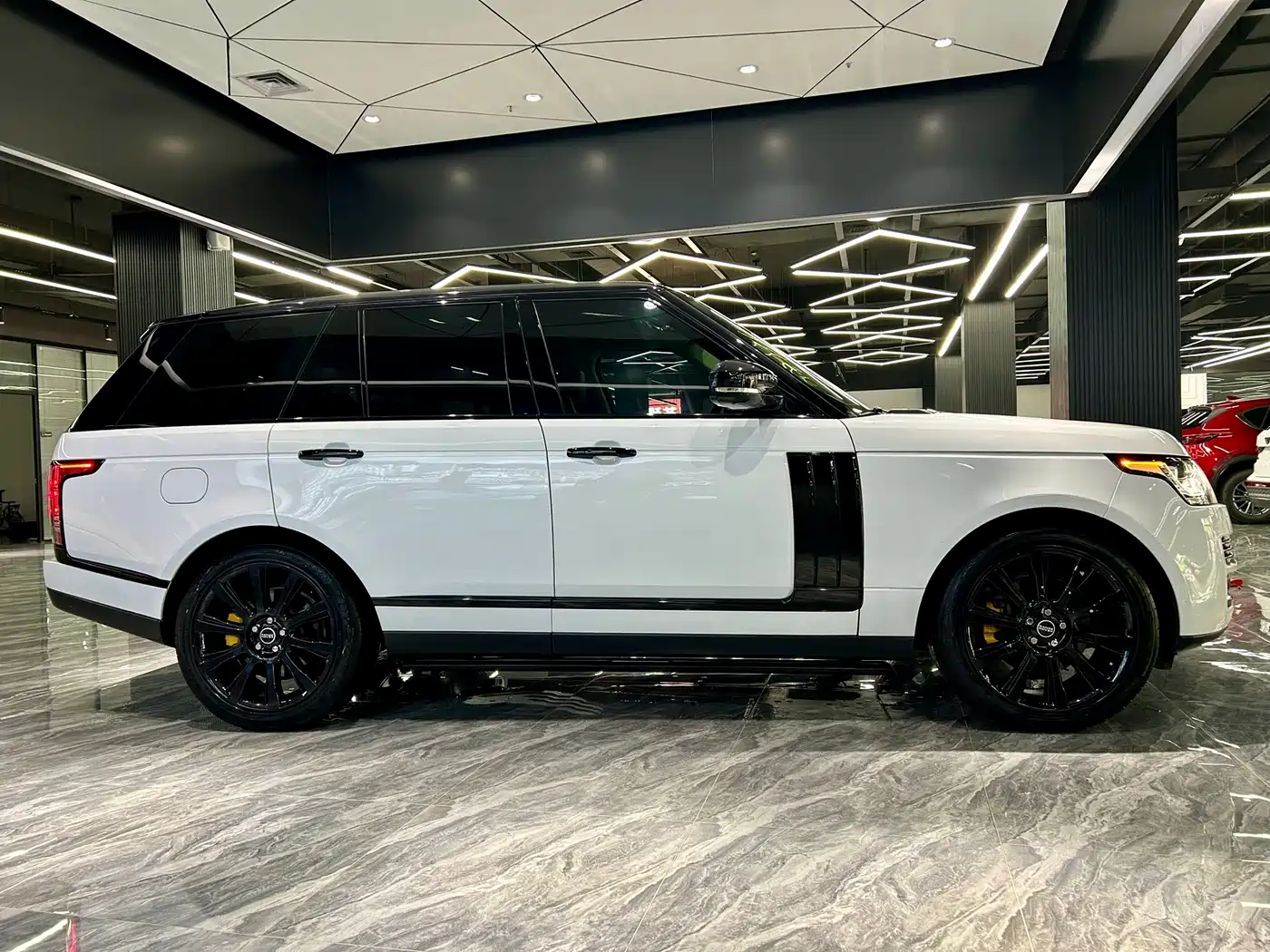 Land Rover Range Rover 2017 3.0 SC V6 Vogue фото 4