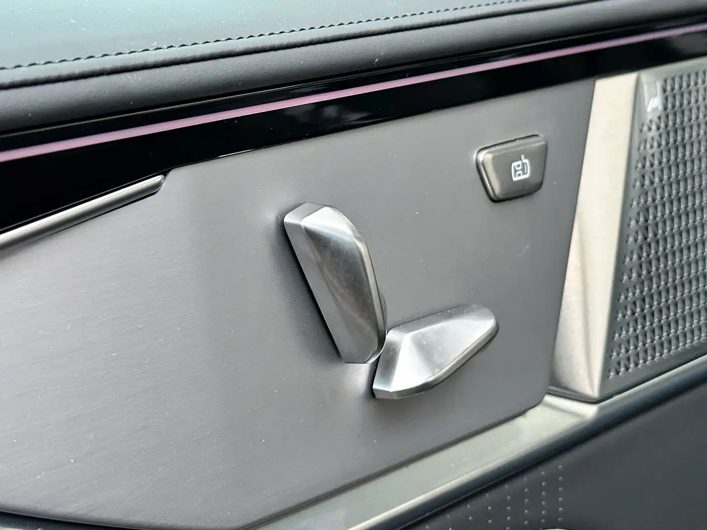 HiPhi Y 2023 2023 560km Pioneer Edition