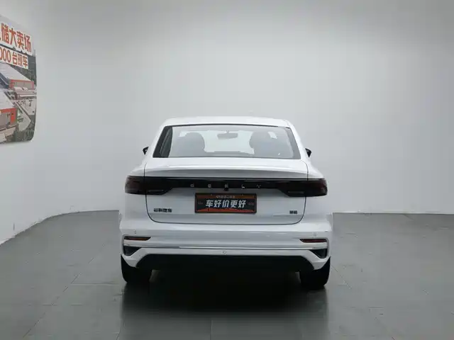 Geely Emgrand 2023 4th Generation Champion Edition 1.5L CVT Premium — фото 4
