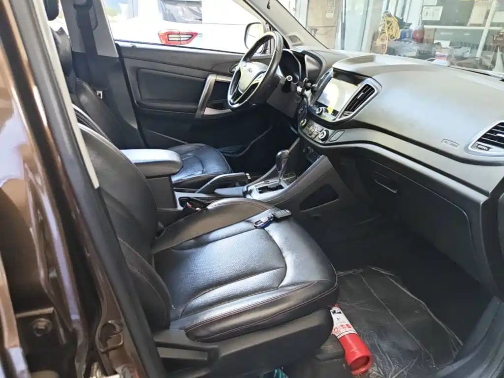 Chery Tiggo 5 2016 2016 2.0L CVT Family Trust Edition