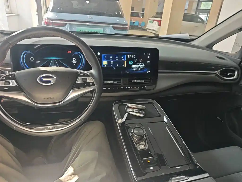 Aion V 2021 2020 80 Smart Premium Driving Edition