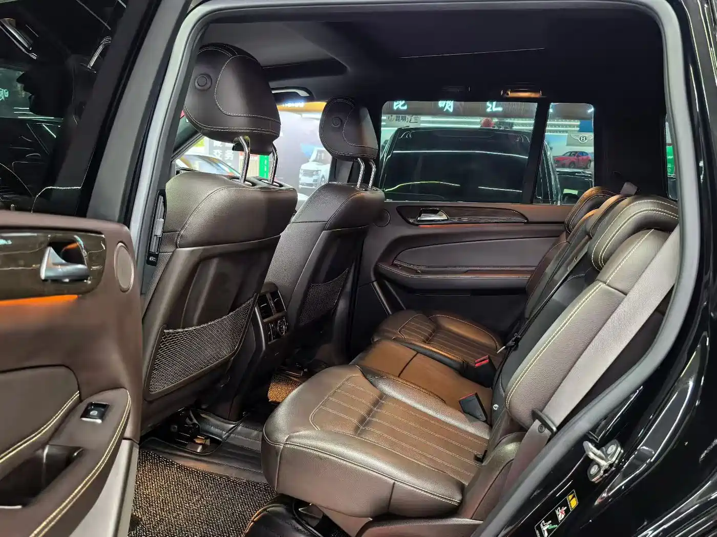 Mercedes-Benz GLS 2018 Facelift GLS 400 4MATIC Sport фото 5